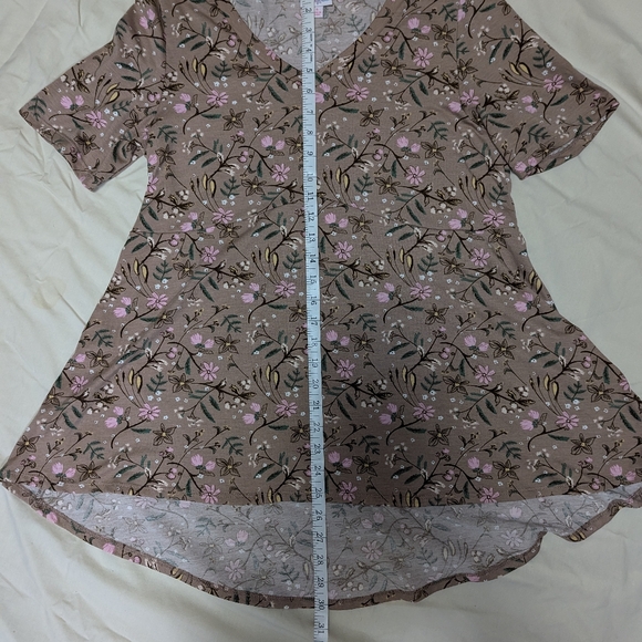 LuLaRoe "Jana" top, Small - Picture 5 of 5